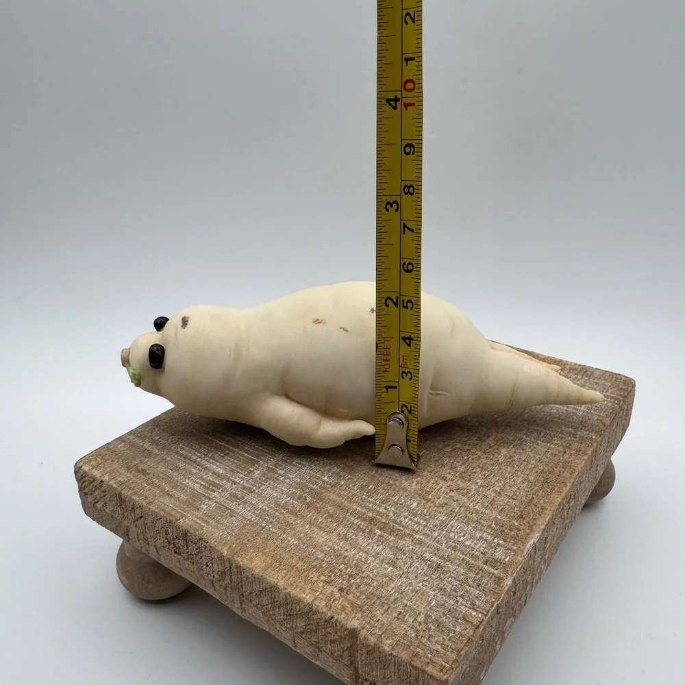 Home Grown Enesco Daikon Radish Seal Figurine White Vegetable Animal 2007
